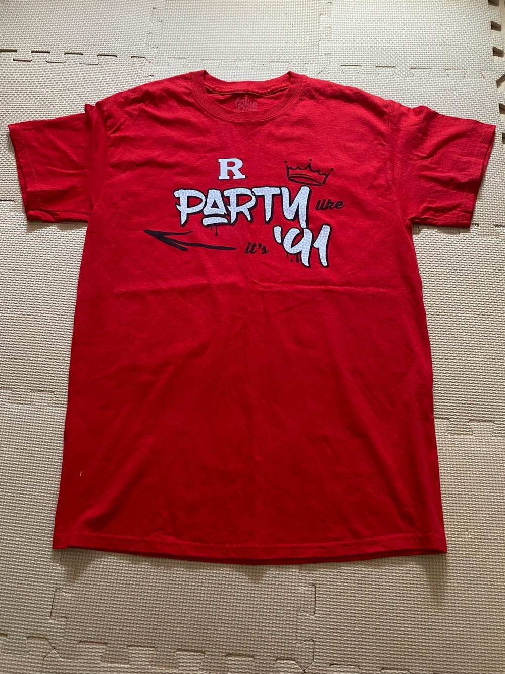 Rutgers University Red 'Party Like it's '91' Graphic Tee - Shirt Size M